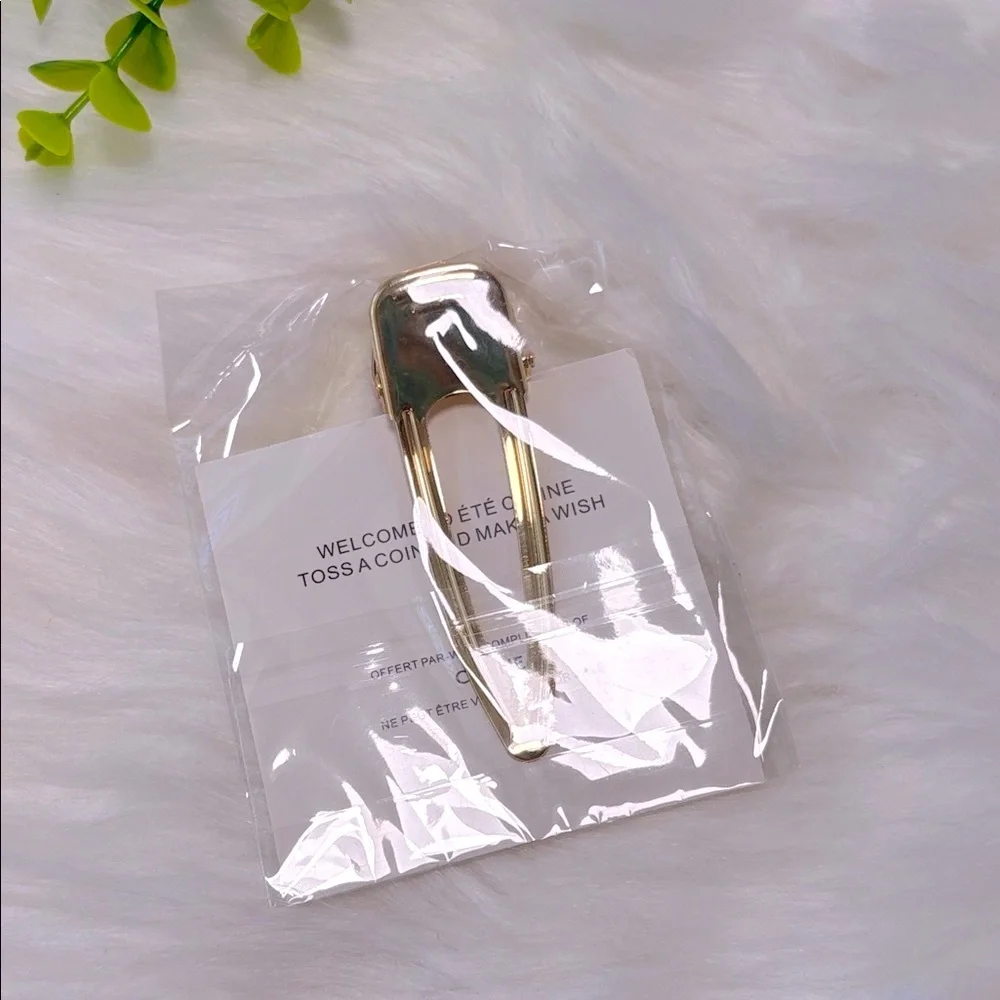 Celine Beauté Gold‎ Hair Clip